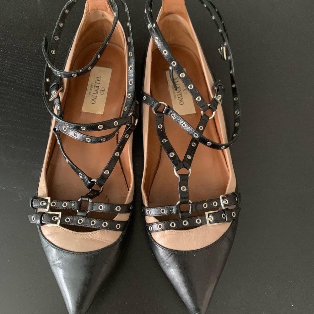 Valentino Flats